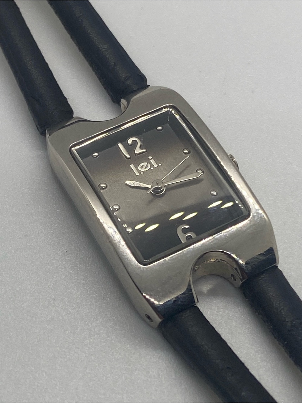 Lei Black and Silver Women's Watch